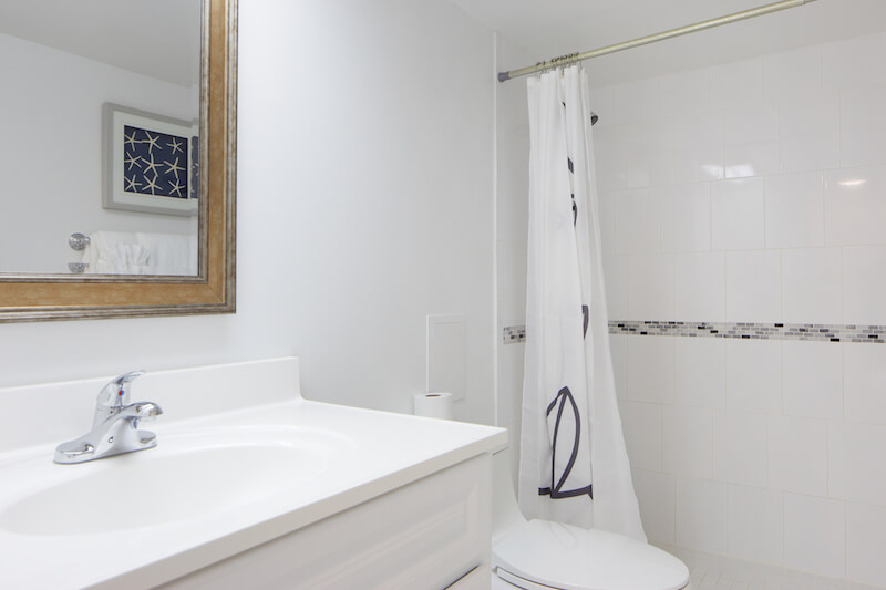 bathroom remodeling Iroquois Point hawaii